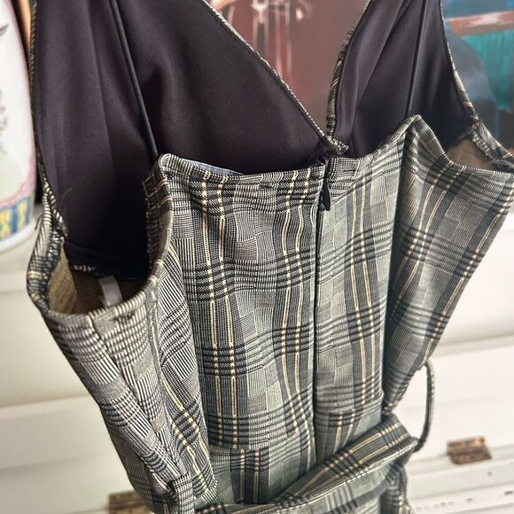 Fashion Nova Black and Tan Checkered Bodycon Dress Small - Picture 13 of 16